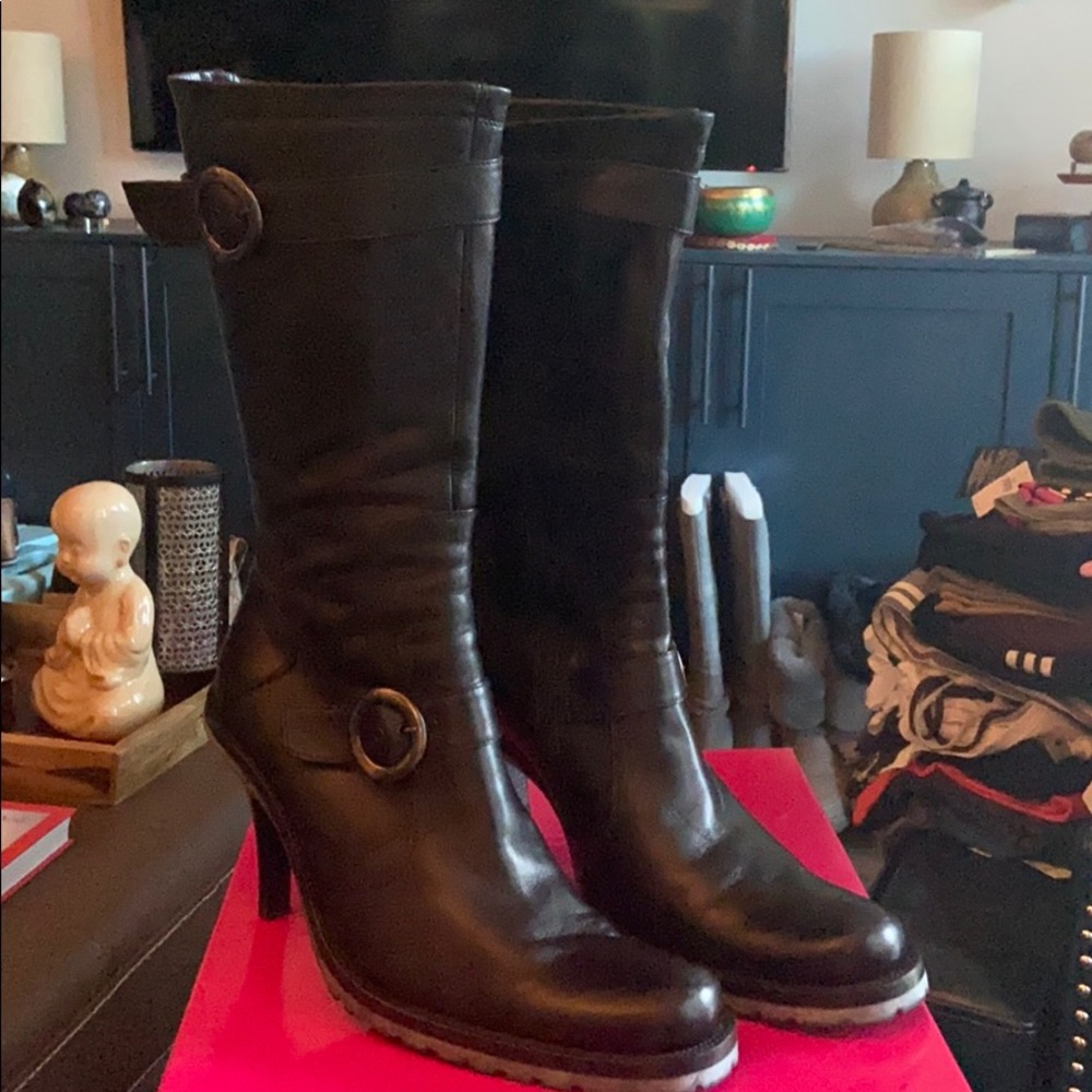 Materia Prima by Goffredo Fantini